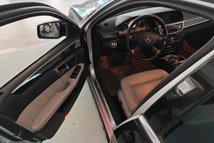 Used Mercedes-Benz E-Class 2011 E 300 L Fashion Prestige Model