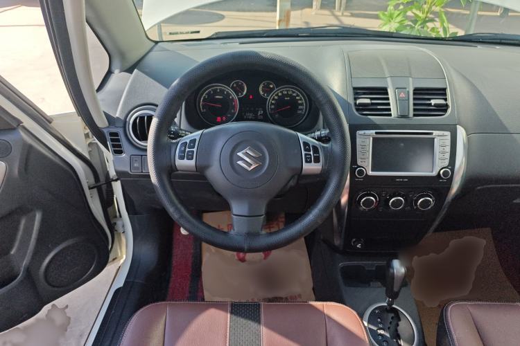 Used Suzuki SX4 2013 Koleos 1.6L Automatic 20th Anniversary 3G Smart Edition