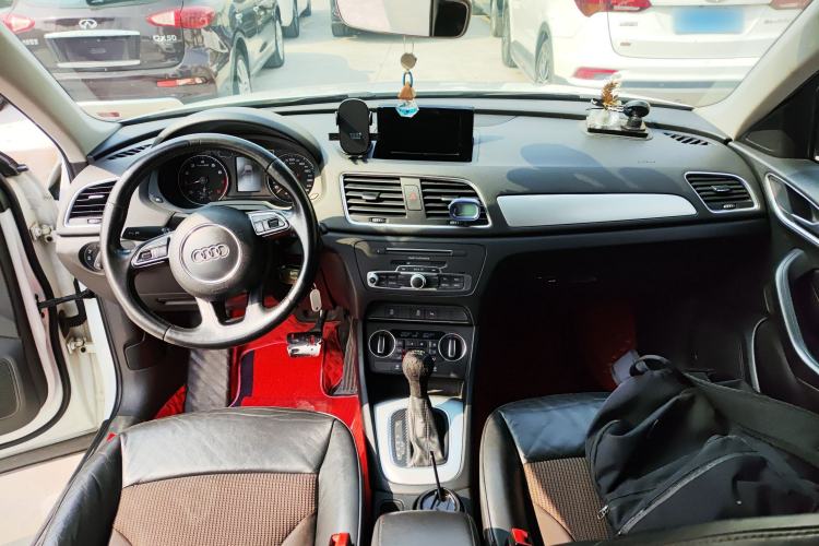 Used Audi Q3 2016 30 TFSI Fashion Model
