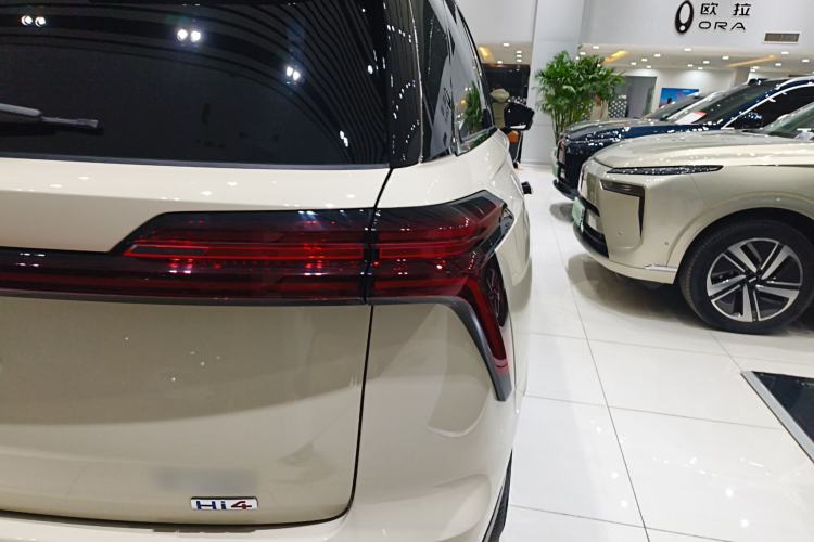 Used Wey Lanshan 2025 Four-Wheel Drive Ultra
