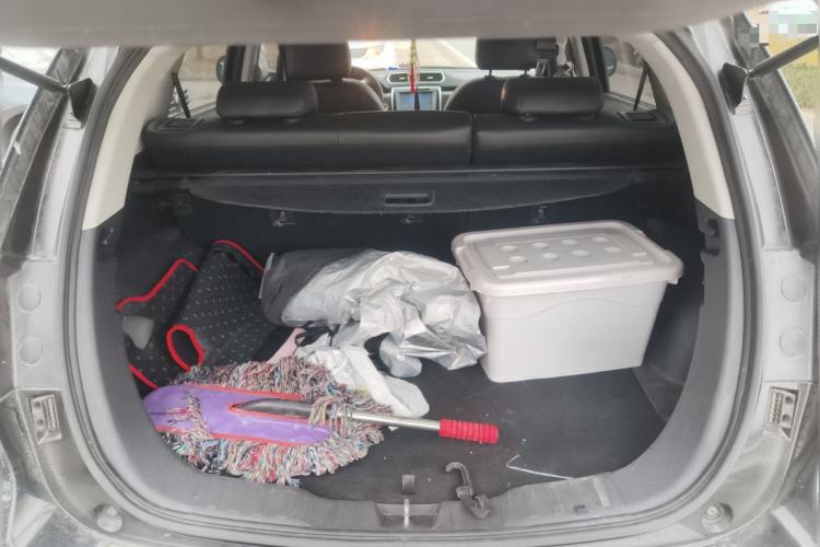 Used Haval H2 2016 Red-Label 1.5T Manual Two-Wheel Drive Luxury Model
