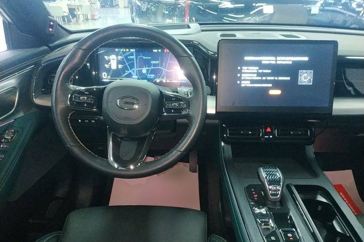 Used GAC Trumpchi GS8 2024 Dual-Motor Series 2.0TM Four-Wheel Drive Premium Edition Steering Wheel