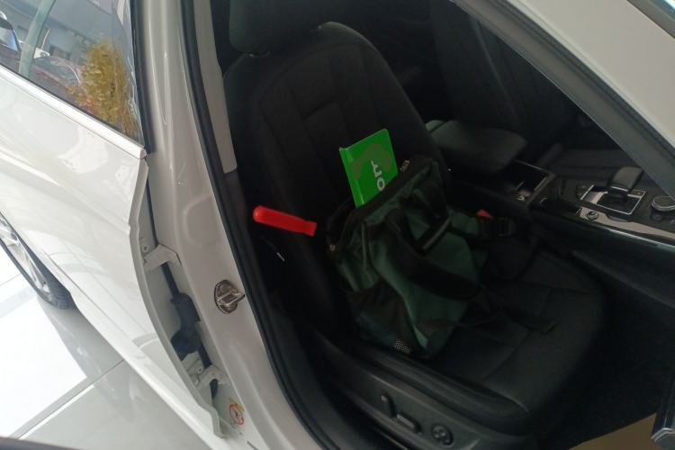 Used Audi A4L 2019 35 TFSI Ambition China VI