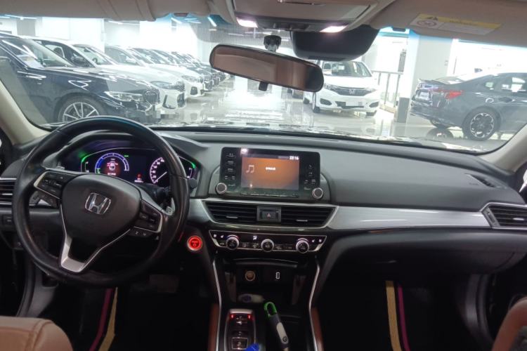 Used Honda Inspire 2019 Rui·Hybrid 2.0L Jing Shang Edition China VI Center Console