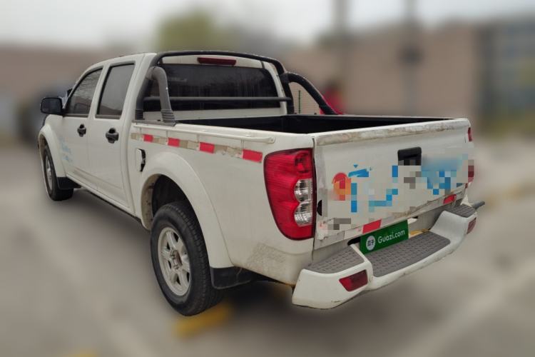 Used Great Wall Wingle 5 2017 2.4L European Version Gasoline Two-Wheel Drive Entry-Level Big Double Cab 4G69S4N Rear Left 45 Deg