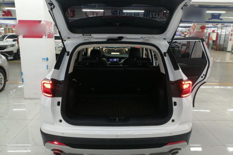 Used CHANGAN CS35PLUS 2019 1.4T DCT Chuanlian Blue Whale Edition Trunk