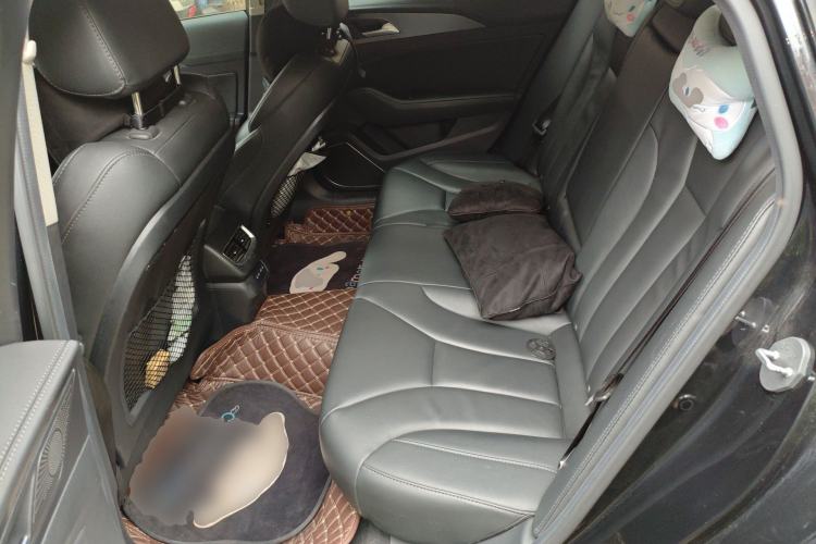 Used Hongqi H5 2020 1.8T Automatic ZhiLian QiYun Edition Left Rear Seat