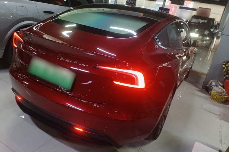 Used Tesla Model 3 2025 Rear-Wheel-Drive Version