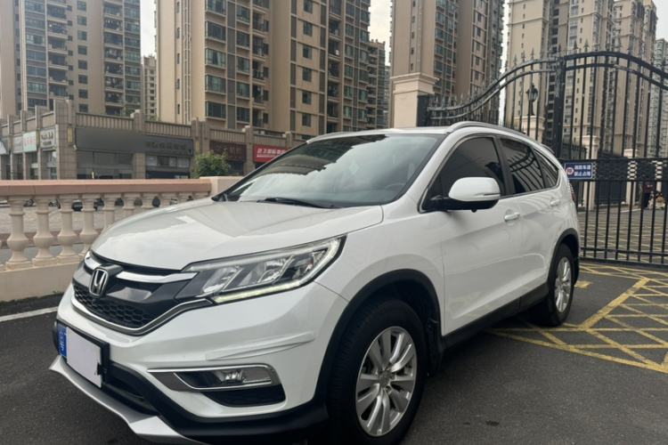 Used Honda CR-V 2016 2.0L two-wheel drive Urban Edition