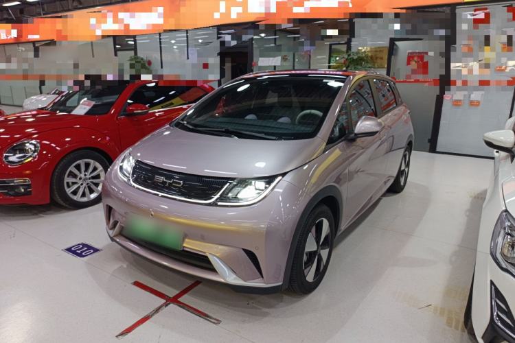 Used BYD Dolphin 2023 420 km Fashion Edition