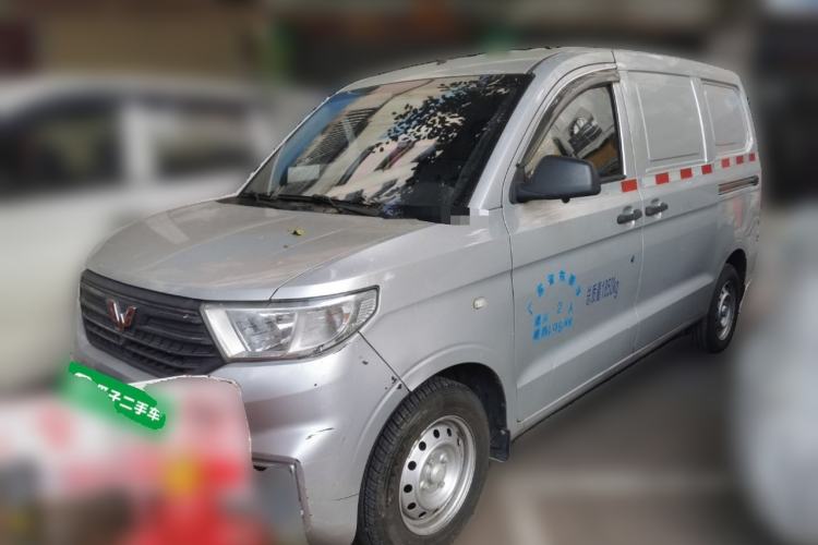 Used Wuling Hongguang V 2019 1.5L Base Window-Sealed Vehicle China VI LAR