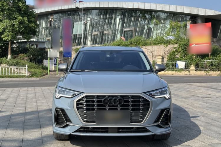 Used Audi Q3 2022 40 TFSI RS Package Performance Model
