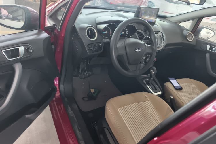 Used Ford Fiesta 2013 Hatchback 1.5L Automatic Fashion Edition