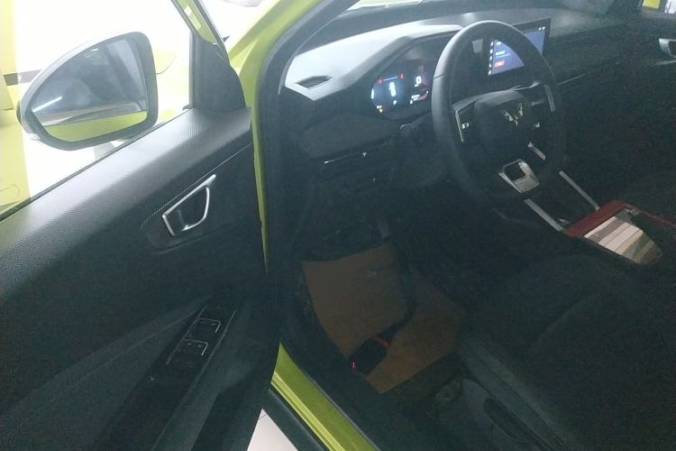 Used Wuling Alvez 2022 1.5L CVT Comfort Edition