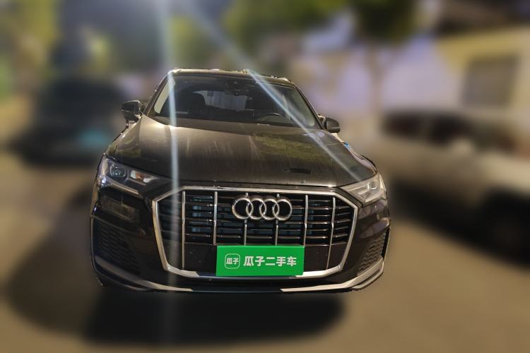 Used Audi Q7 2023 45 TFSI quattro S line Sport model