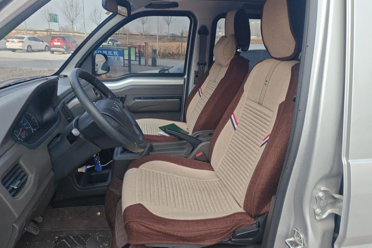 Used Wuling Rongguang New Truck 2023 1.5L Double-Cab Extended-Size Standard Version LAR Left Front Seat