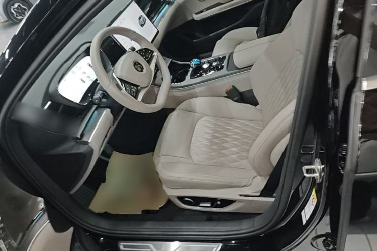 Used BYD Han 2025 DM-i Intelligent Driving Edition 125KM LiDAR Flagship Model