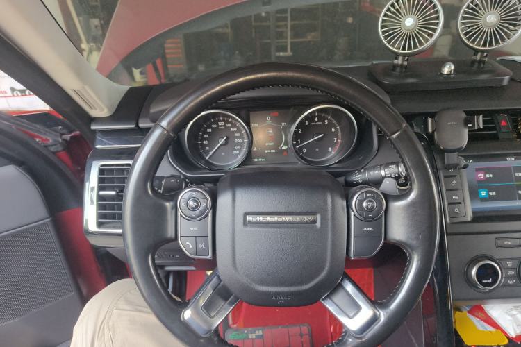 Used Land Rover Discovery 2018 3.0 SC V6 SE