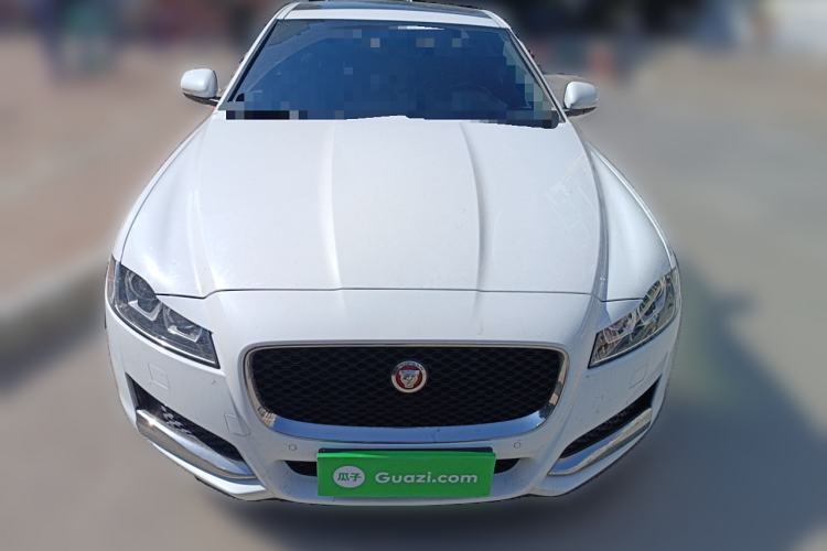 Used Jaguar XF 2016 XF 2.0T Two-Wheel-Drive Luxury Edition