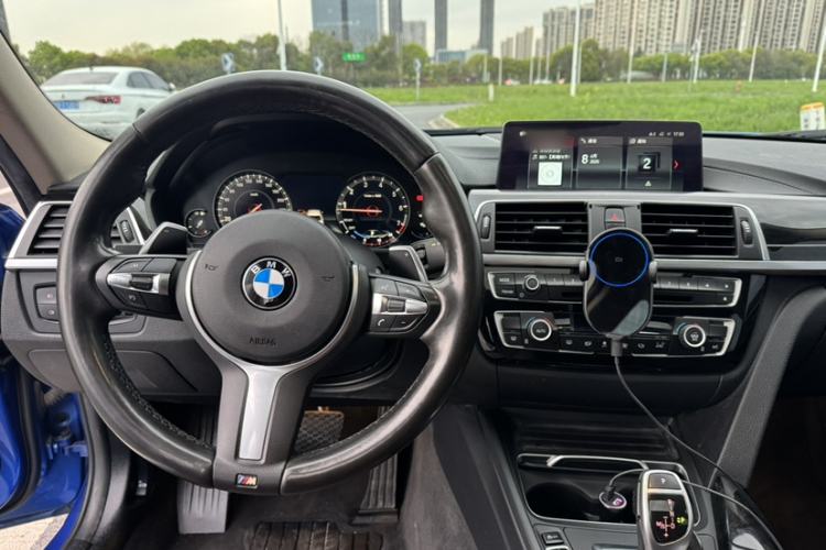 Used BMW 3 Series 2019 320Li M Sport Night Edition Interior 5