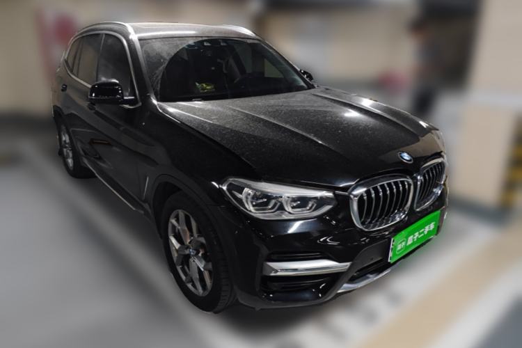 Used BMW X3 2020 xDrive28i Luxury Package Front Right 45 Deg