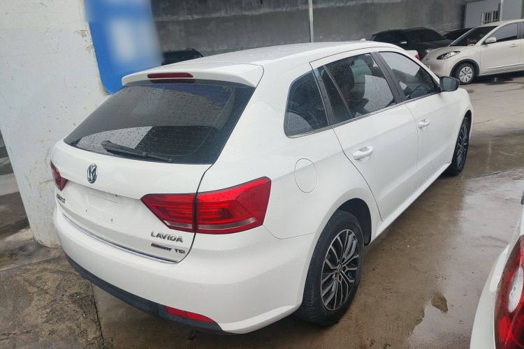 Used Volkswagen Gran Lavida 2014 1.4TSI Automatic 30th Anniversary Edition
