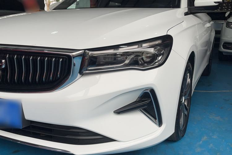 Used Geely Auto Emgrand 2023 4th Generation Champion Edition 1.5L CVT Luxury Model Left Front Headlight