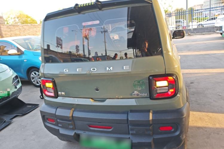 Used Geely Galaxy Panda 2024 200km Panda Rider Rear