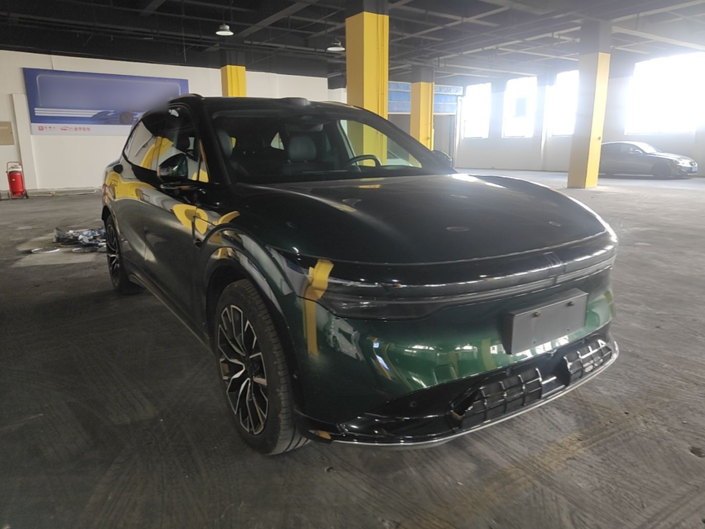 Zeekr 7X 2025 75 kWh Rear-Wheel Drive Intelligent Driving Version — снимка 3