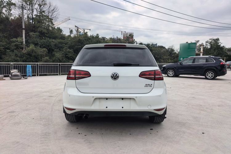 Used Volkswagen Golf 2017 230TSI Automatic Luxury Million-Vehicle Commemorative Edition