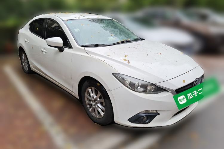 Used Mazda 3 Axela 2016 Sedan 1.5L Automatic Comfort Model