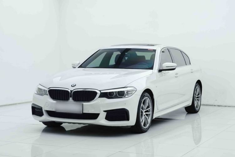 Used BMW 5 Series 2020 525Li M Sport Package