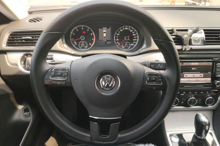 Used Volkswagen Passat 2013 2.0 TSI DSG Ultimate Edition
