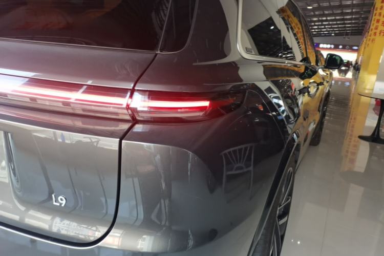 Used Li Auto L9 2024 Ultra Model Exterior 3
