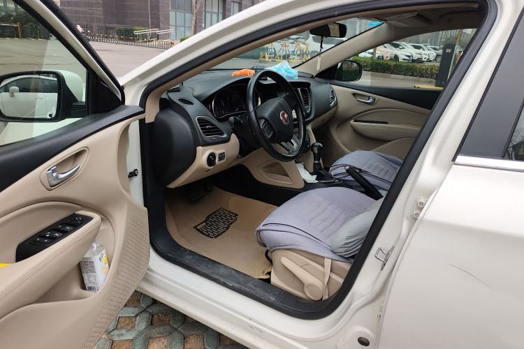 Used Fiat Viaggio 2012 1.4T Automatic Enjoyment Edition