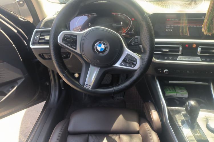 Used BMW 3 Series 2022 325Li M Sport Package Steering Wheel