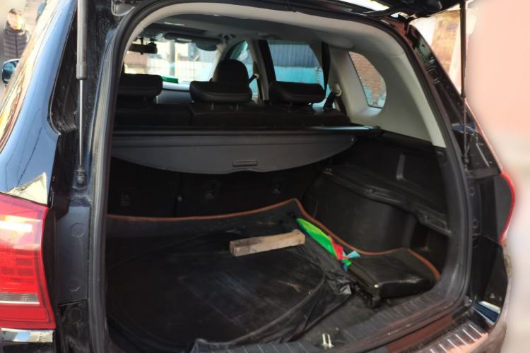 Used Haval H6 2015 Revised Version Sport Edition 1.5T Manual Transmission Two-Wheel Drive Elite Grade
