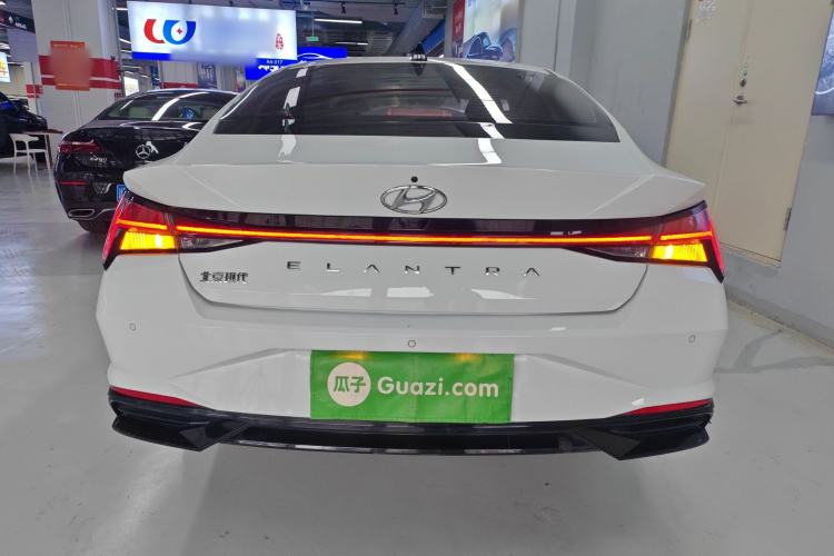 Used Hyundai Elantra 2021 1.5L CVT LUX Prestige Edition