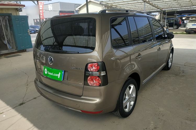 Used Volkswagen Touran 2015 1.4T Manual Comfort Edition 5-Seater