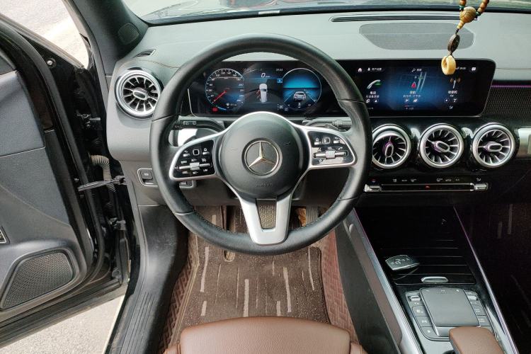 Used Mercedes-Benz GLB 2020 Facelift GLB 200 Fashion Edition
