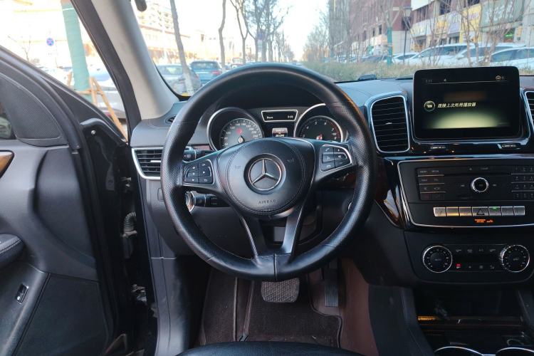 Used Mercedes-Benz GL-Class 

