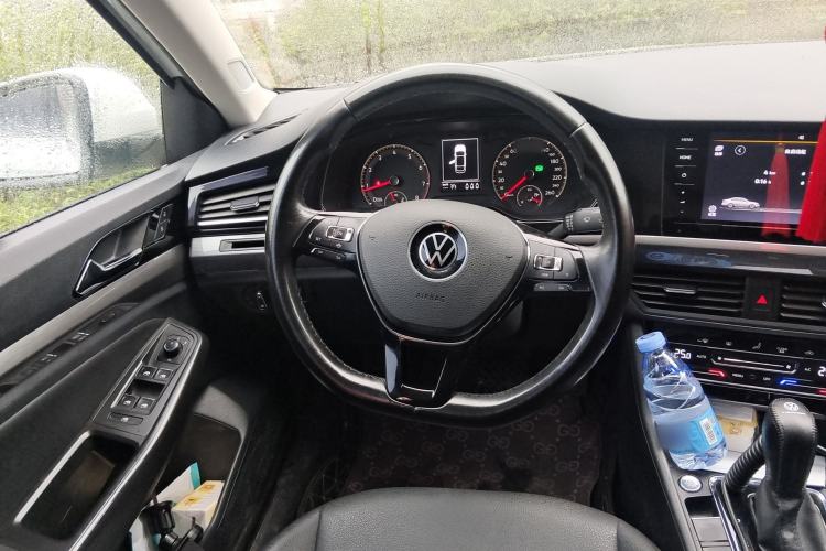 Used Volkswagen Bora 2021 280TSI DSG Elite Smart Connectivity Version Steering Wheel