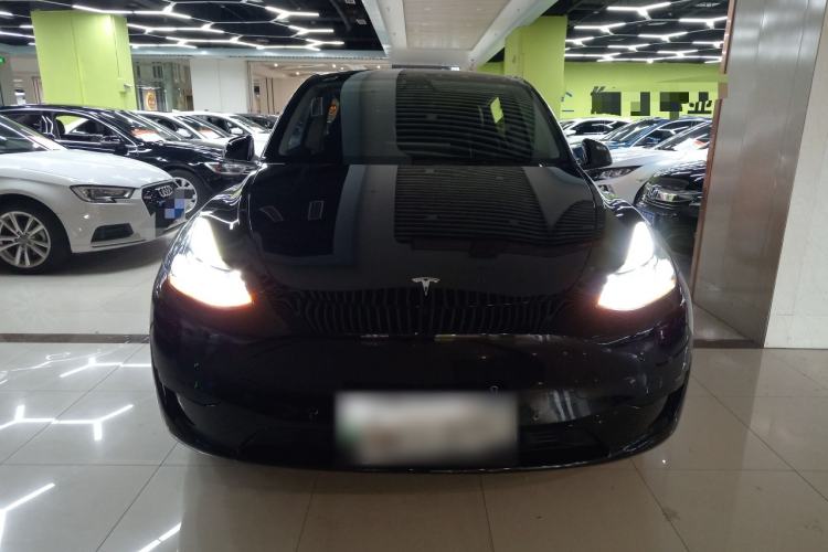 Used Tesla Model Y 2022 Rear-Wheel-Drive Version
