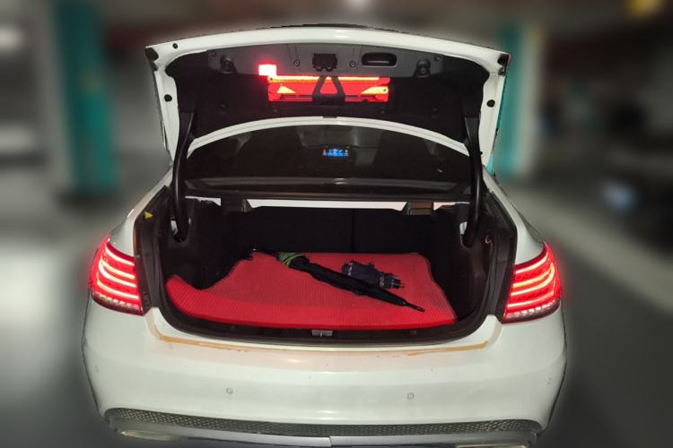 Used Mercedes-Benz E-Class 2014 E 200 Coupe Trunk