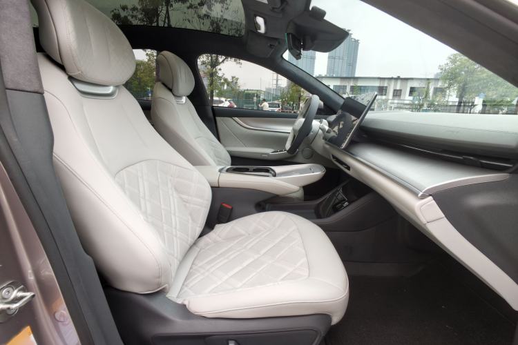 Used CHANGAN NEVO A07 2024 All-Electric "True Fragrance" Edition 710 Flagship Model Interior 7