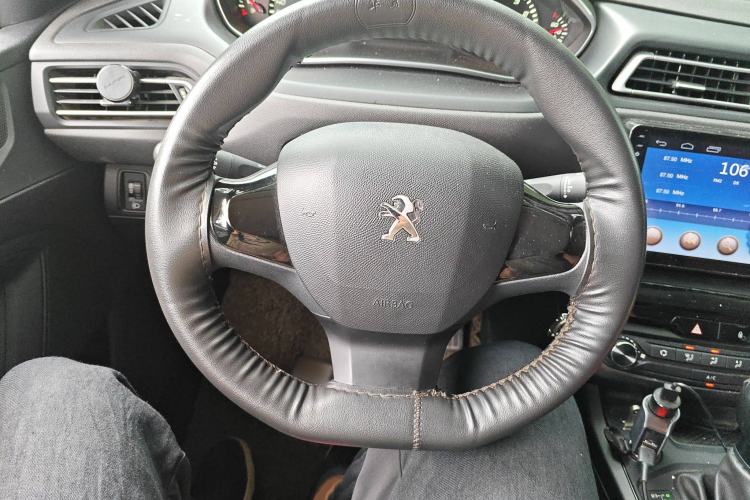 Used Peugeot 308 2016 1.6L Automatic Fashion Edition