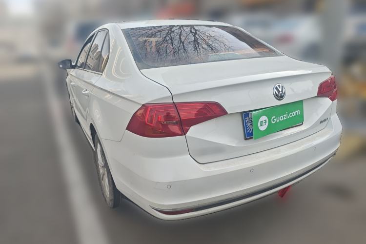 Used Volkswagen Bora 2016 1.6L Manual Comfort Model Rear Left 45 Deg