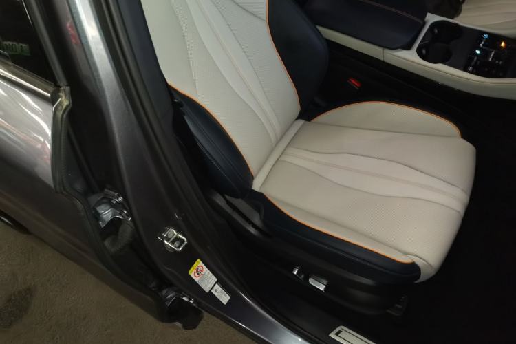 Used BYD Song PLUS New Energy 2024 HONOR Edition DM-i 150km Flagship PLUS Right Front Seat