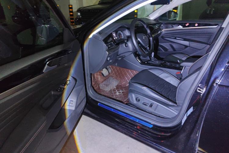 Used Volkswagen Passat 2019 330TSI Elite Edition China VI