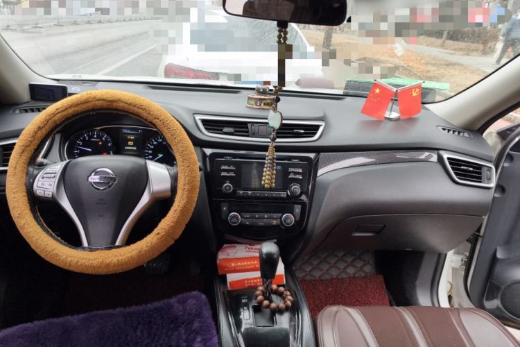 Used Nissan X-Trail 2015 2.5L CVT Leading MAX Edition 4WD